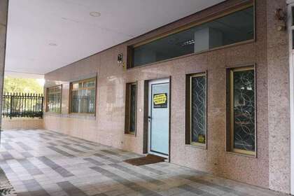 Commercial premise for sale in Madrid. 