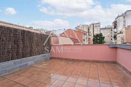 Flat for sale in Barcelona. 