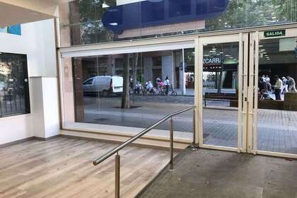 Commercial premise for sale in Barcelona. 