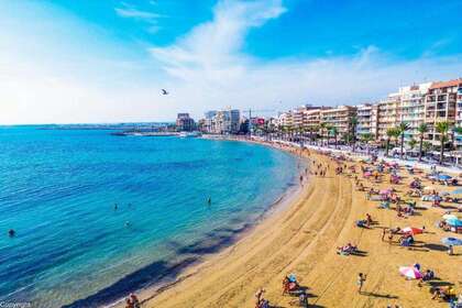 Apartment for sale in Torrevieja, Alicante. 