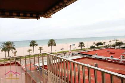 Flat for sale in Gandia, Valencia. 