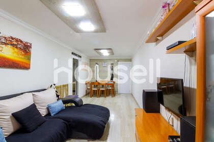 Flat for sale in Badalona, Barcelona. 
