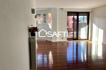 Apartment in Bilbao, Vizcaya (Bizkaia). 