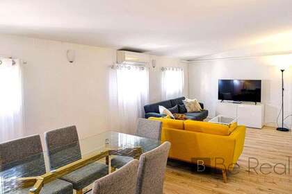 Flat for sale in Madrid. 