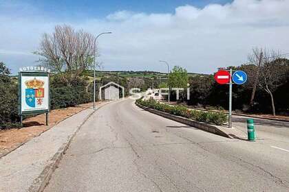 Terreno urbano venta en Valdeaveruelo, Guadalajara. 