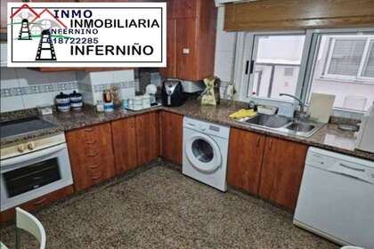 Wohnung zu verkaufen in Ferrol, La Coruña (A Coruña). 