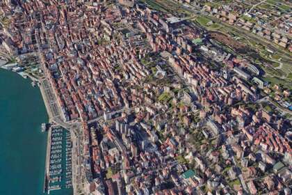 Locale commerciale in Santander, Cantabria. 