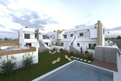 Casa di campagna vendita in Pilar de la Horadada, Alicante. 