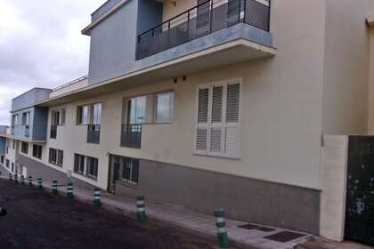 商业物业 出售 进入 Santa Cruz de Tenerife, Tenerife. 