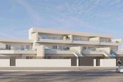 Maison de ville vendre en Pilar de la Horadada, Alicante. 