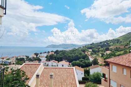 Flat for sale in Llançà, Girona. 