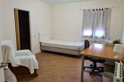 Flat in Toledo. 