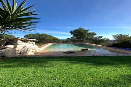 House for sale in Sant Pere de Ribes, Barcelona. 