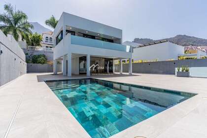 Haus zu verkaufen in Adeje, Santa Cruz de Tenerife, Tenerife. 