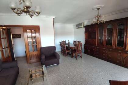 Wohnung zu verkaufen in Toledo. 