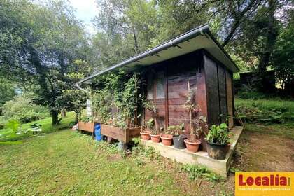 Plot for sale in Oruña de Pielagos, Cantabria. 