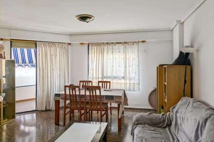 Apartmány na prodej v Sagunto/Sagunt, Valencia. 