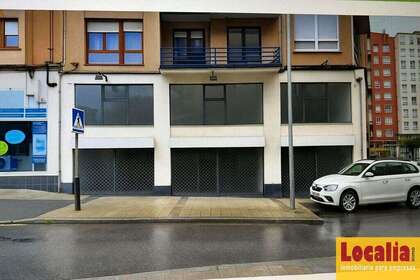 Obchodní prostory v Torrelavega, Cantabria. 