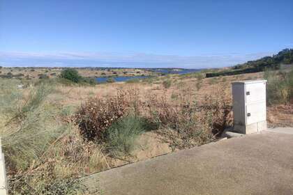 Plot for sale in Layos, Toledo. 