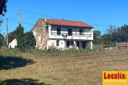 Plot for sale in Loredo, Cantabria. 