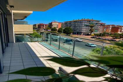 Апартаменты Продажа в Malgrat de Mar, Barcelona. 