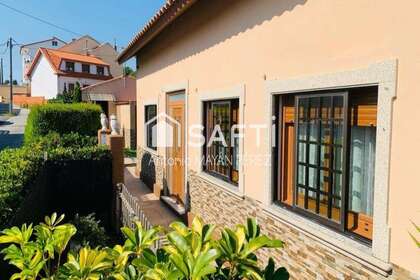Дом Продажа в Ribeira, La Coruña (A Coruña). 