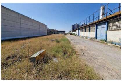 Městský pozemek na prodej v Alcalá de Guadaira, La Campiña, Sevilla. 