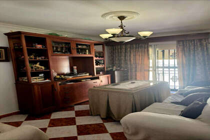 Wohnung zu verkaufen in Sevilla. 