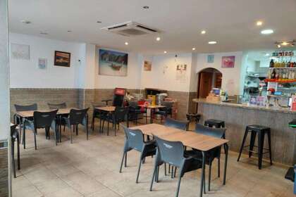 Obchodní prostory na prodej v Estepona, Málaga. 