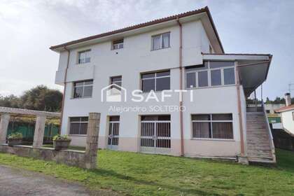 Здание Продажа в Estrada (A), Pontevedra. 