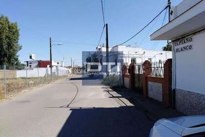 Plot for sale in Sevilla. 