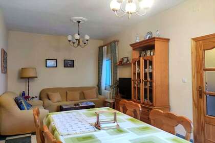 联排别墅 出售 进入 Mocejón, Toledo. 