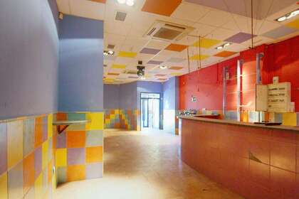 商业物业 出售 进入 Mangraner (pobla de benifassa, la), Castellón. 