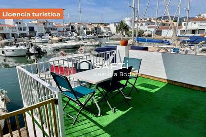 Apartment for sale in Empuriabrava, Girona. 