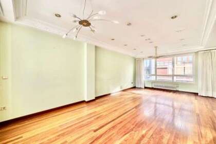 Flat for sale in Vitoria-Gasteiz, Álava (Araba). 