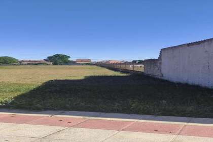 Urban plot for sale in San Andrés del Rabanedo, León. 