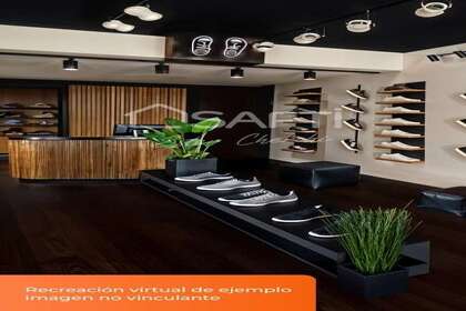 Premissa comercial em Santiago de Compostela, La Coruña (A Coruña). 