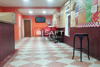 Commercial premise for sale in Puebla de la Calzada, Badajoz. 