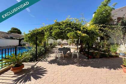 Huse til salg i Monóvar/Monòver, Alicante. 