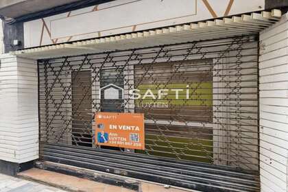 Kommercielle lokaler til salg i Canyelles Almadraba (Roses), Girona. 