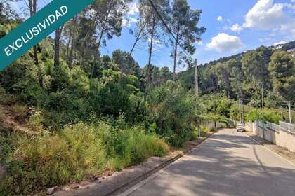 城市积 出售 进入 Cervelló, Barcelona. 