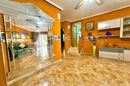 Apartment for sale in Guardamar del Segura, Alicante. 