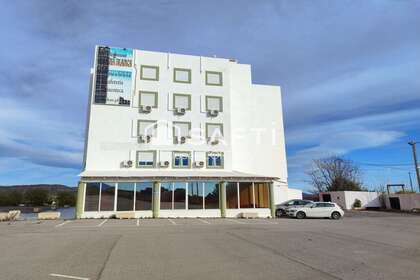 Здание Продажа в Cabanes, Castellón. 