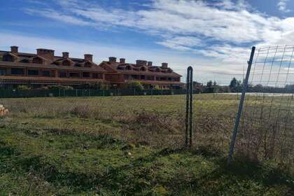 Terreno residencial venta en Riego de la Vega, León. 
