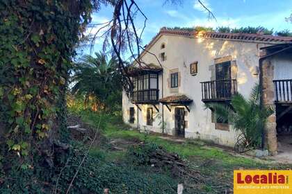 Casa de pueblo venta en Santiurde de Toranzo, Cantabria. 