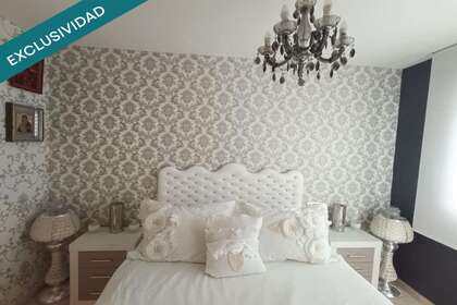 Chalet Adosado venta en Petrer, Alicante. 