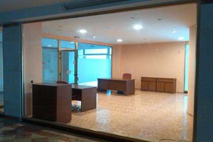 Commercial premise in Estepona, Málaga. 