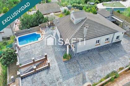 Дом Продажа в Riera, La (Riudarenes), Girona. 