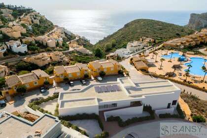 Dúplex venta en Benitachell/Poble Nou de Benitatxell (el), Alicante. 