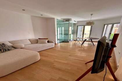 Дом Продажа в Sevilla. 